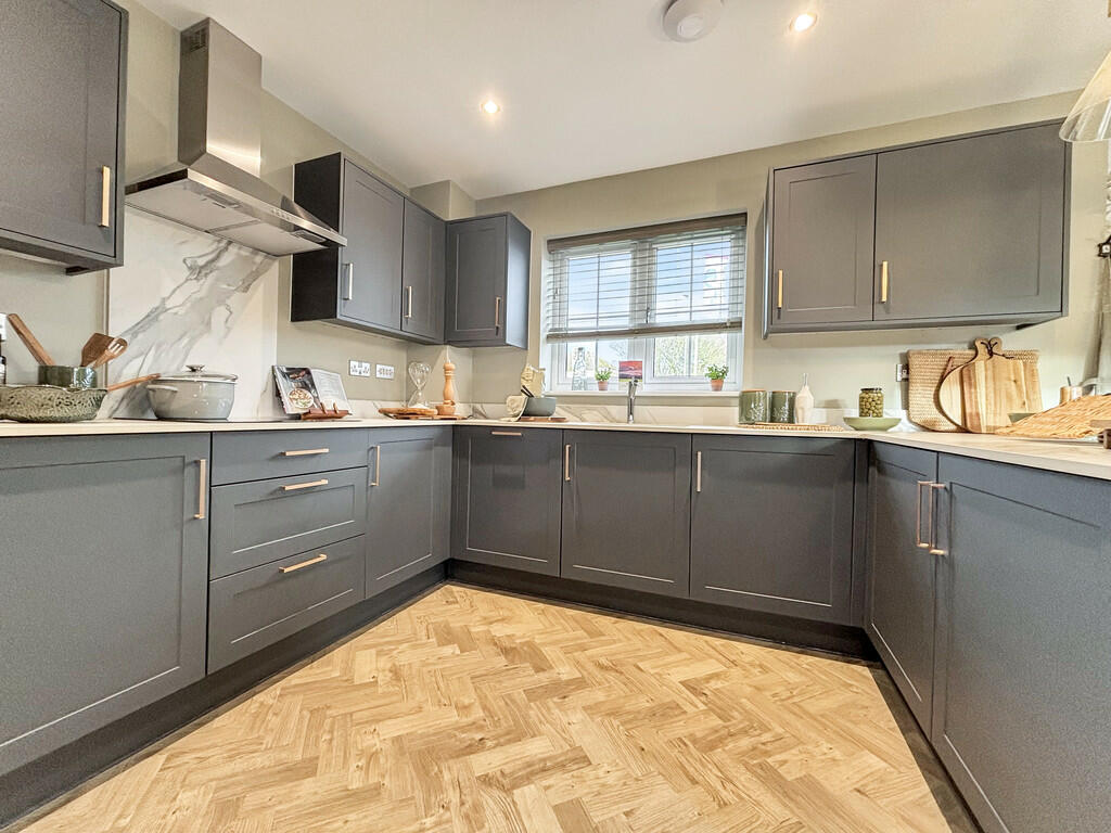 Additional image 8 of Station Road, Kennett