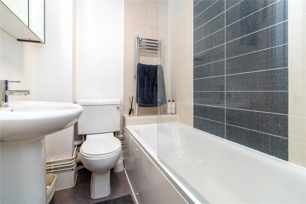 Additional image 10 of Alma Road, St. Albans, Hertfordshire, AL1