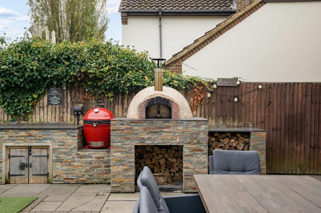 Additional image 24 of High Street, Fen Drayton, CB24