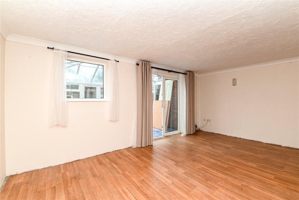 Additional image 4 of Wagtail Drive, New Milton, Hampshire, BH25