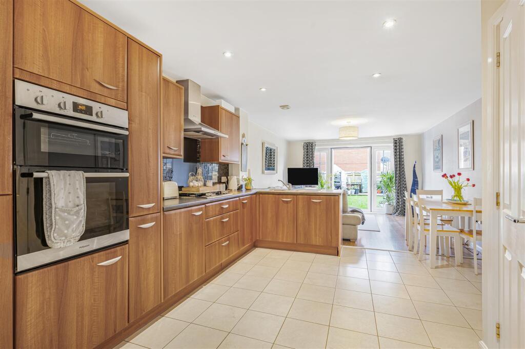 Additional image 8 of Westview Close, Peacehaven