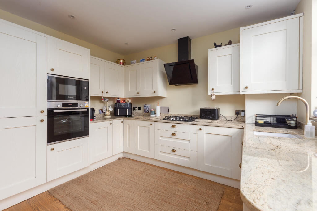 Additional image 20 of Walverden Road, Briercliffe, Burnley, BB10