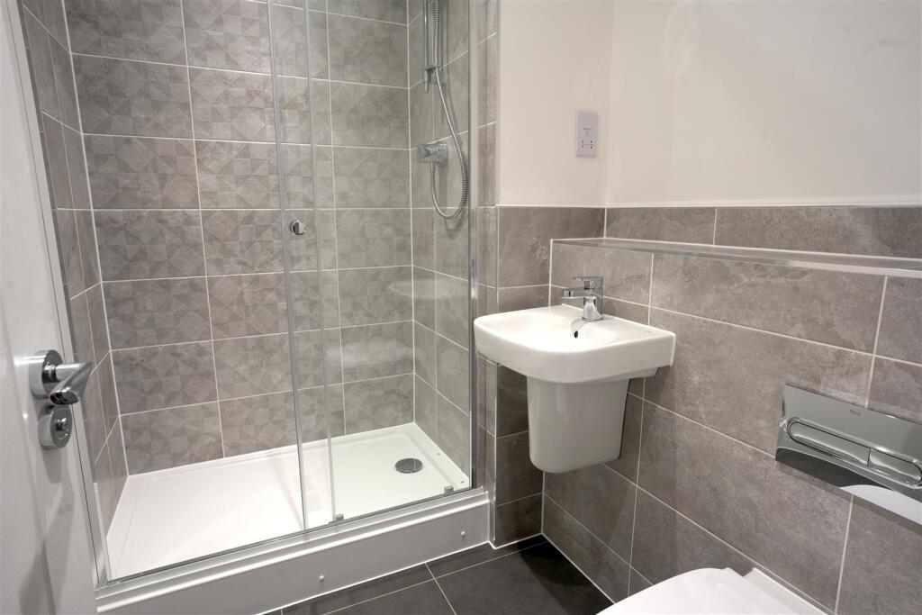 Additional image 8 of 3 Newlands Place, Seaford