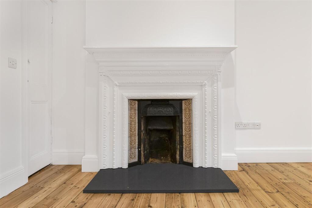 Additional image 12 of High Street, Newmarket