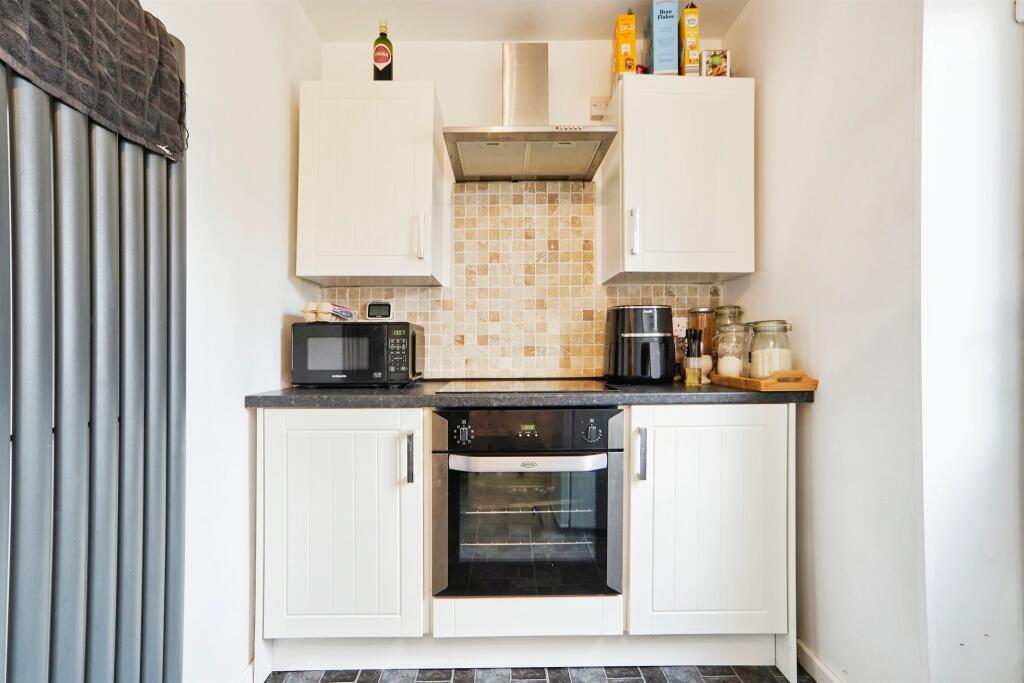 Additional image 5 of Prospect Avenue, Shipley