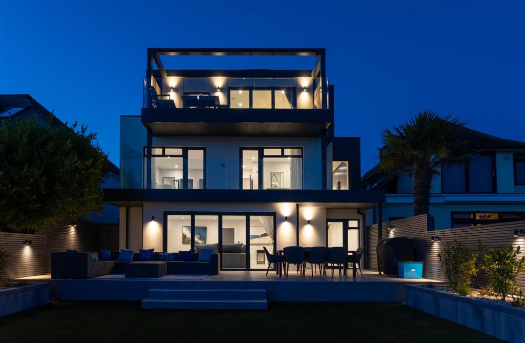 Additional image 23 of Sandbanks Road, Lilliput