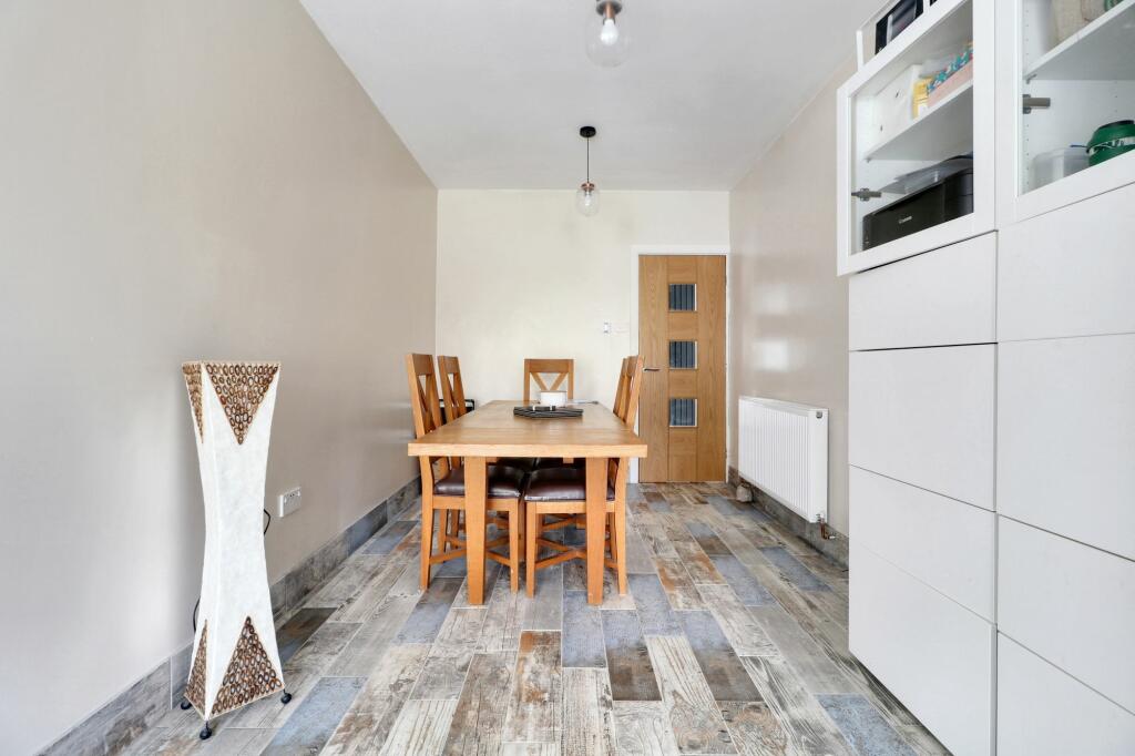 Additional image 9 of Centre Drive, Newmarket, CB8