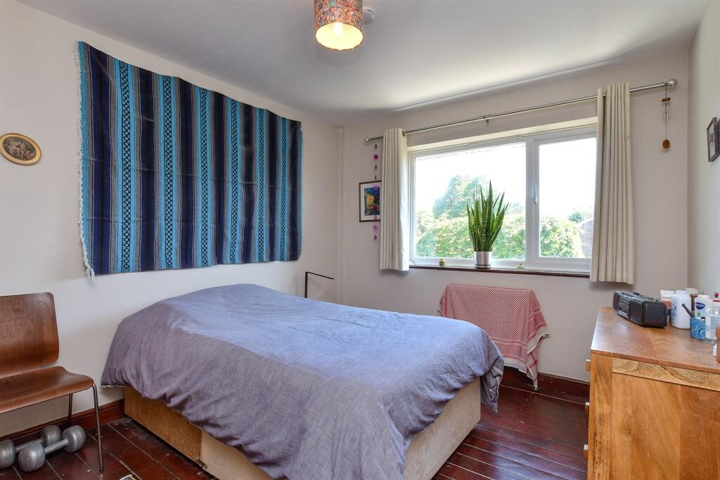 Additional image 4 of Oxen Avenue, Shoreham-By-Sea, West Sussex