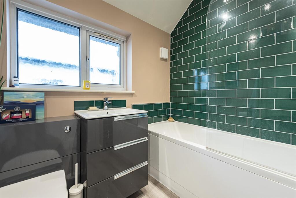 Additional image 8 of Harpenden Lane, Redbourn, St. Albans