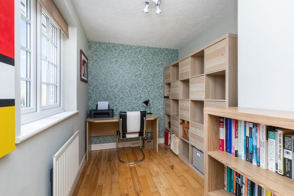 Additional image 14 of Harebell Close, Littlehampton, BN17