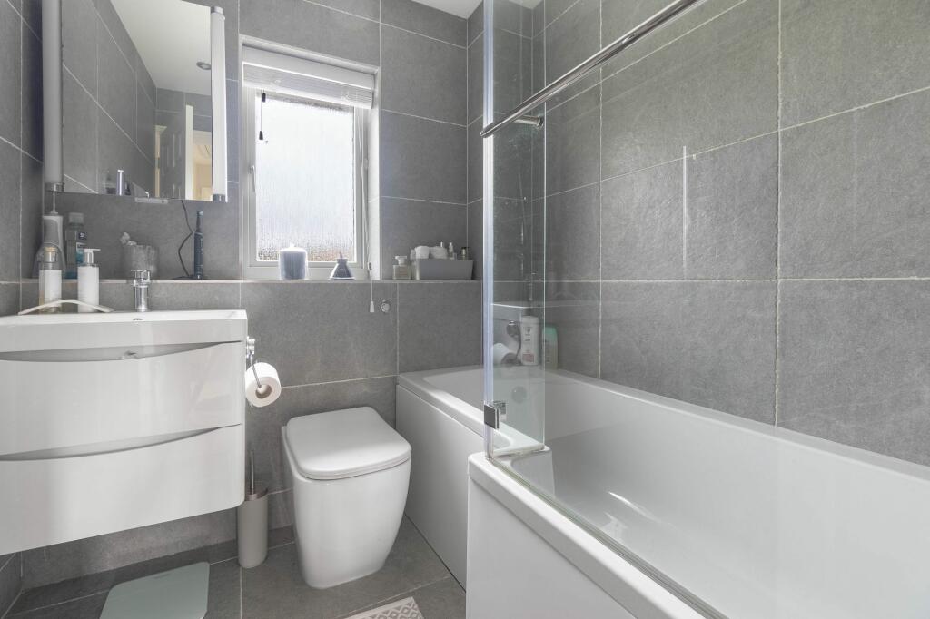 Additional image 8 of Moat Way, Swavesey, CB24