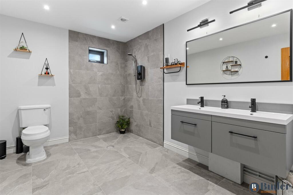 Additional image 45 of Meadow Green End, Green End, Landbeach