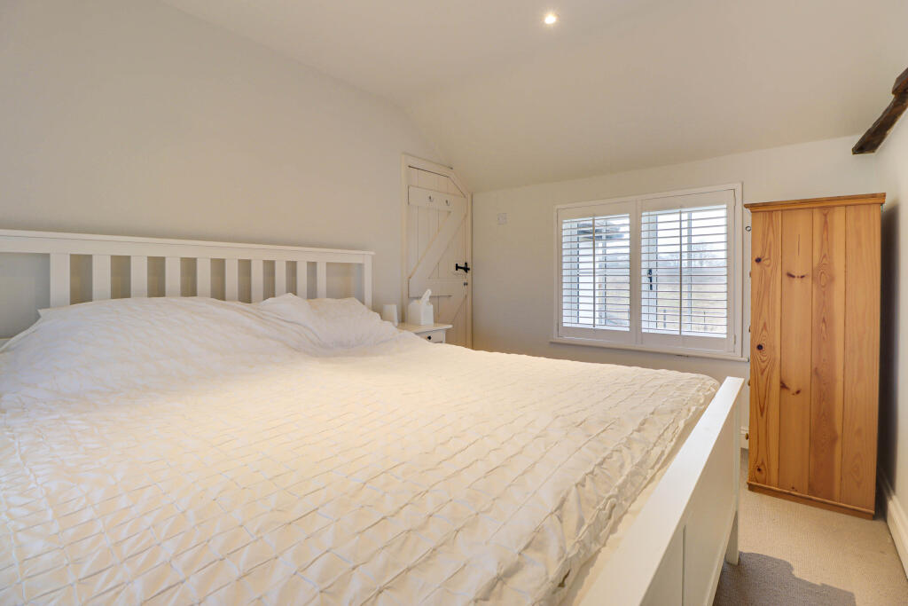 Additional image 17 of Barley Mow Lane, St. Albans, Hertfordshire, AL4