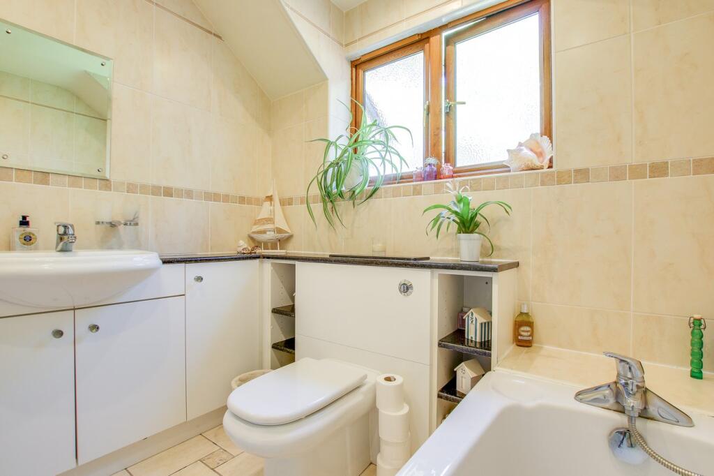 Additional image 5 of Hermitage Close, New Milton, BH25