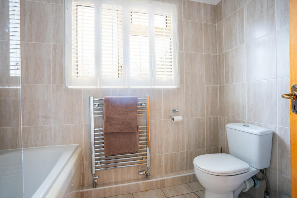 Additional image 16 of Highland View Close, Colehill, Wimborne, Dorset, BH21