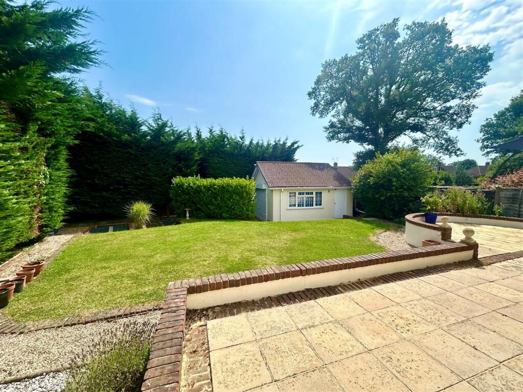 Additional image 12 of The Crescent, Bricket Wood, St. Albans