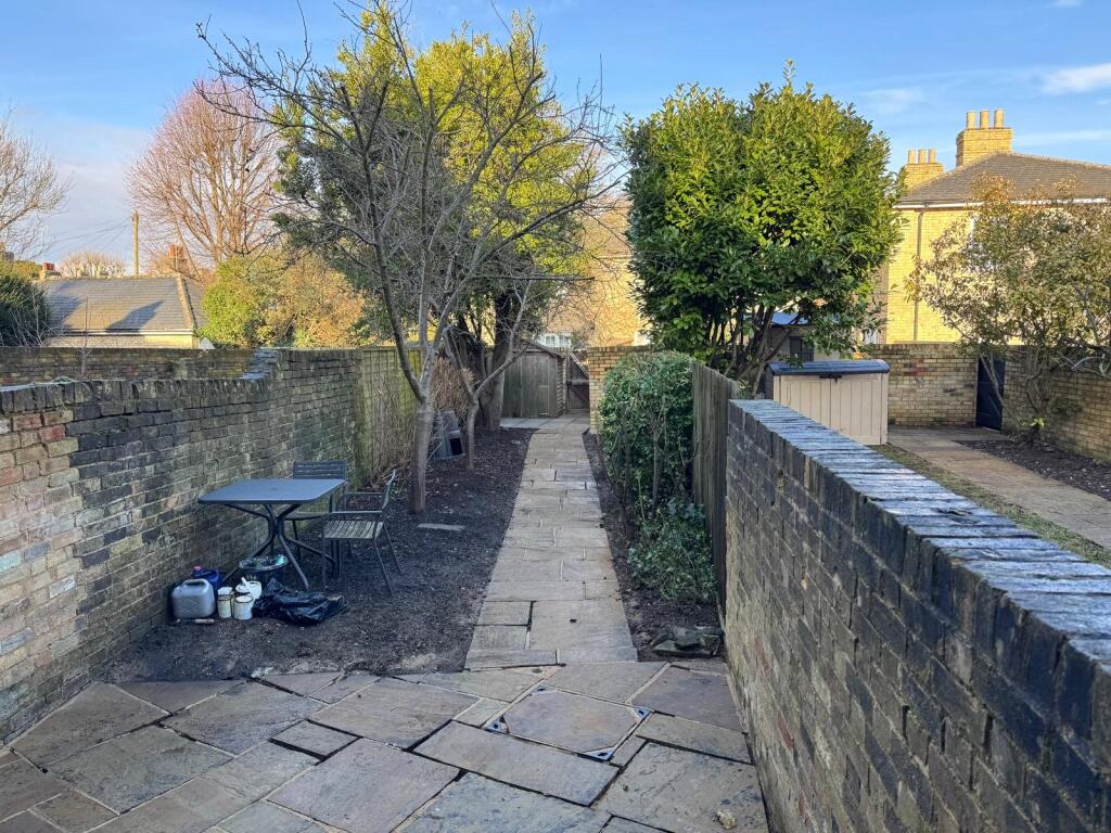 Additional image 6 of New Square, Cambridge, Cambridgeshire