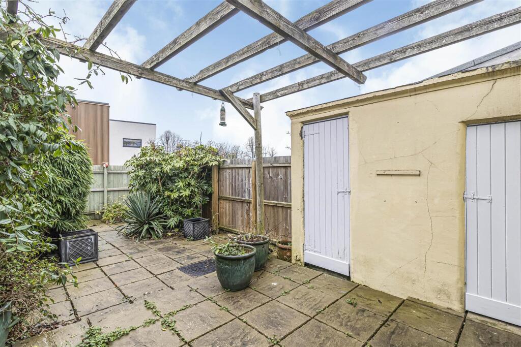 Additional image 12 of Artisans Dwellings, Saffron Walden