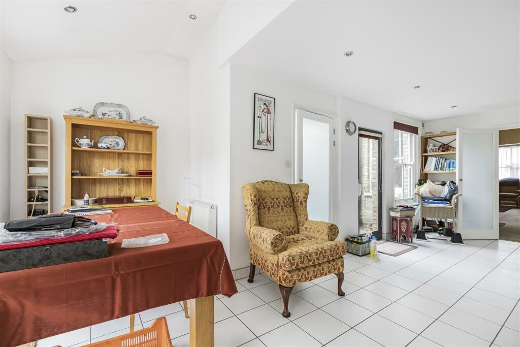 Additional image 8 of Blinco Grove, Cambridge