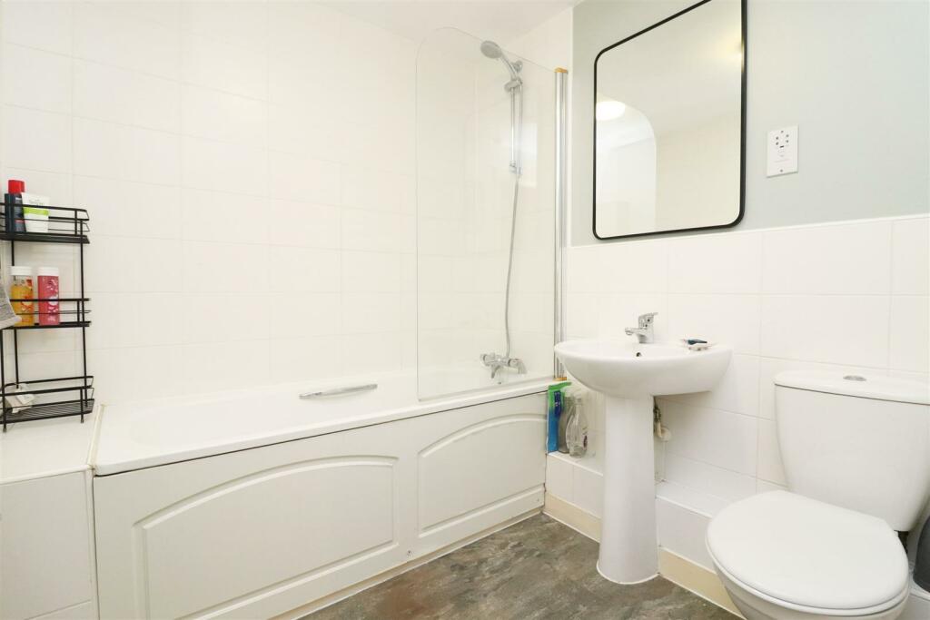 Additional image 13 of Hatfield Road, St. Albans