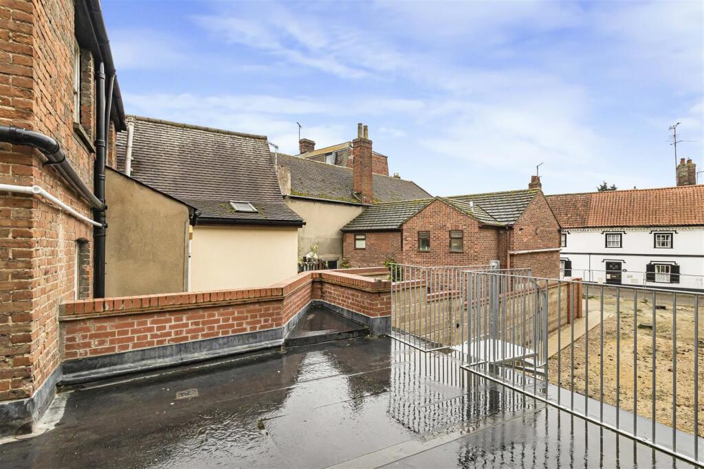 Additional image 9 of High Street, Newmarket