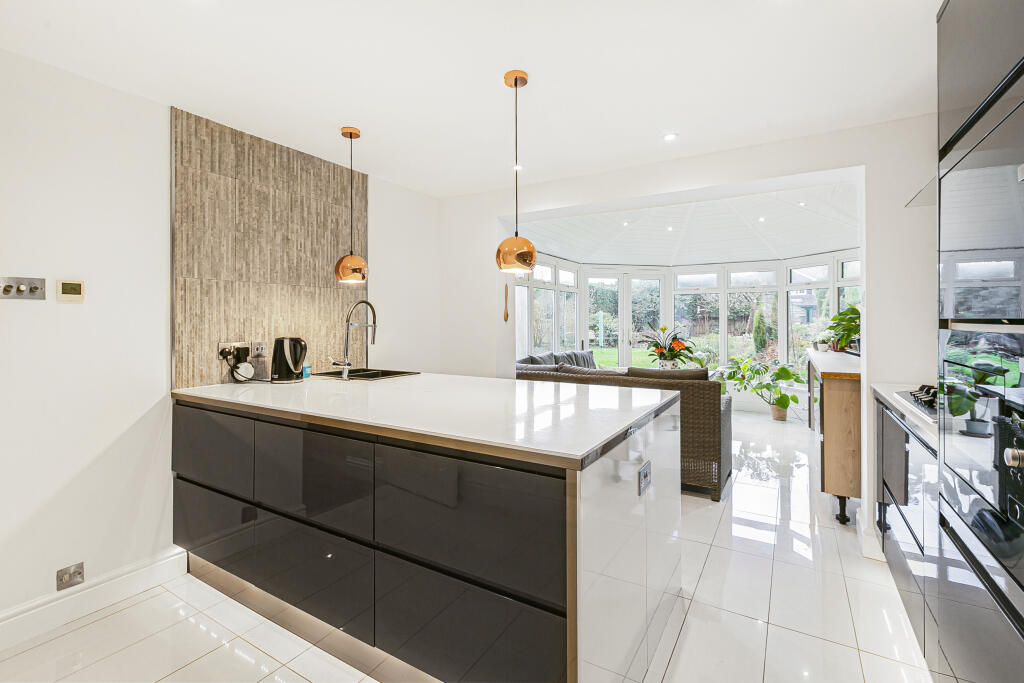 Additional image 25 of Crouch Hall Lane, Redbourn, St. Albans, AL3