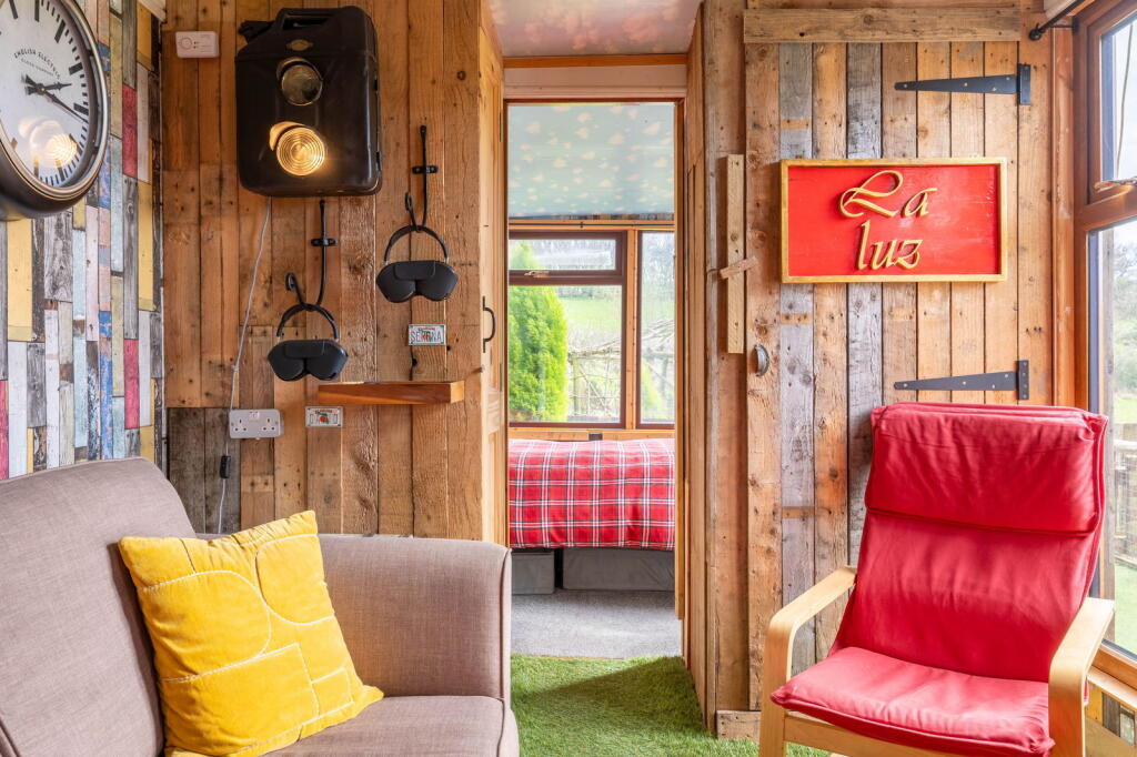 Additional image 19 of Rear Cottages, Alvechurch, B48 7PP