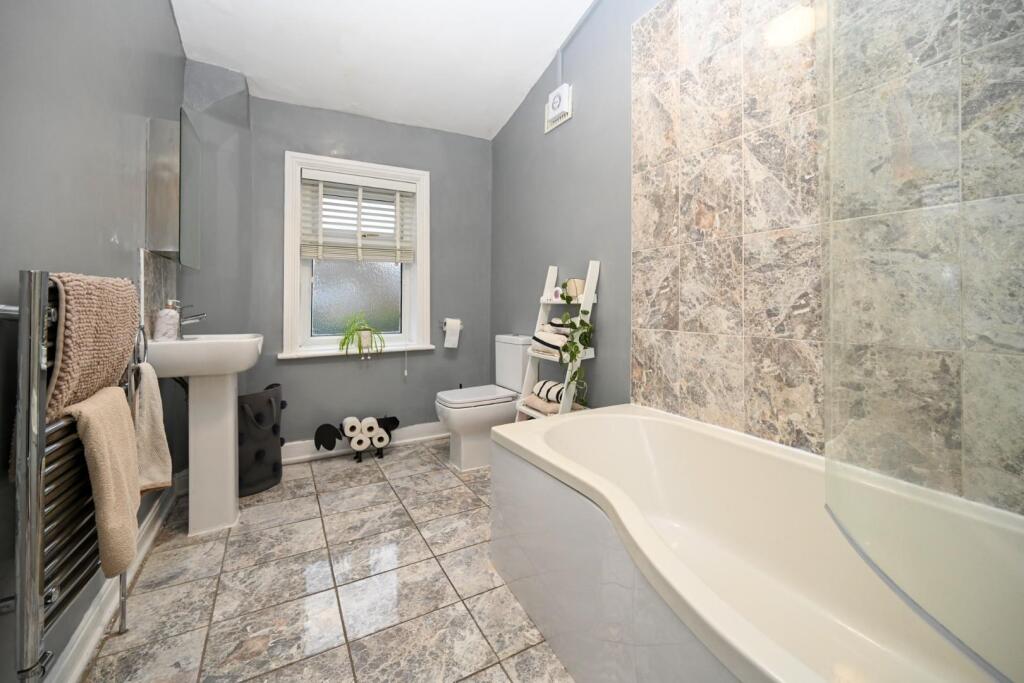 Additional image 7 of Ashgrove, Greengates, Bradford