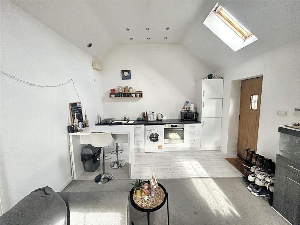 Additional image 7 of While Road, Sutton Coldfield, Birmingham