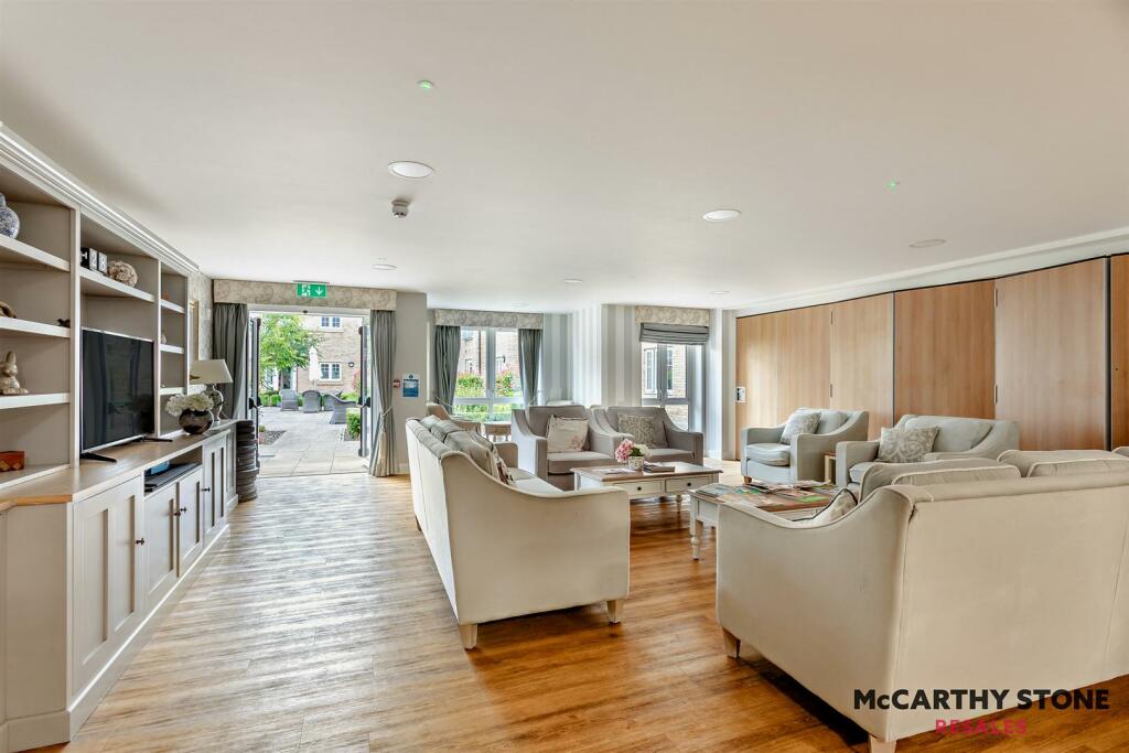 Additional image 17 of Roslyn Court, Lisle Lane, Ely, Cambridgeshire, CB7 4FA