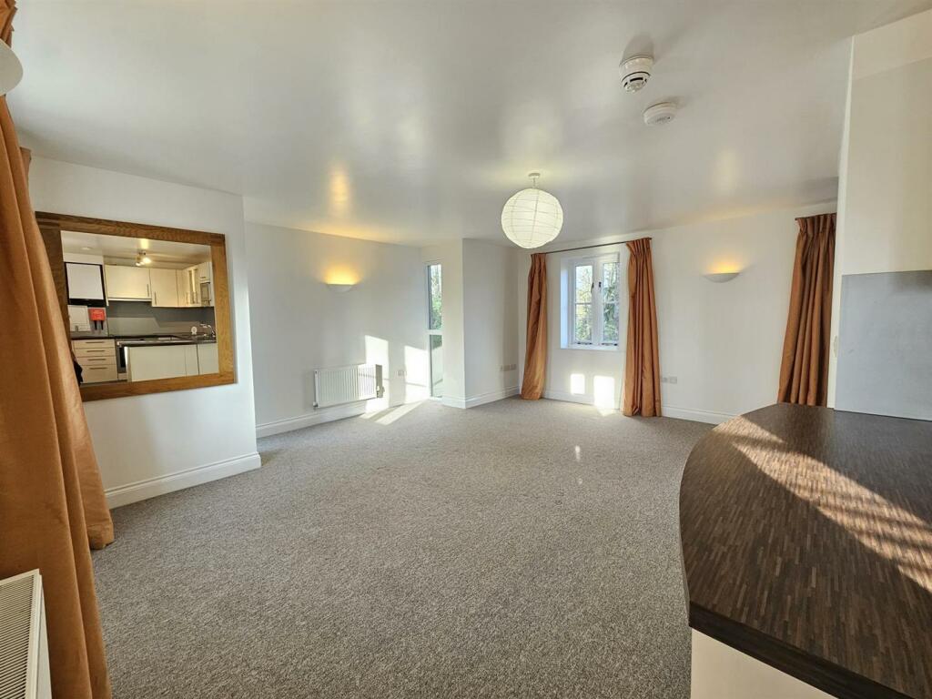 Additional image 5 of Flat 3, Old Paper Mill, Ditton Walk, Cambridge