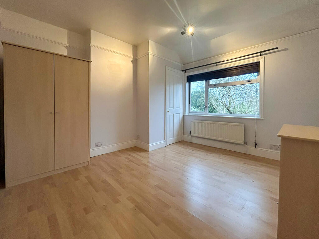 Additional image 11 of Coleridge Road, Cambridge