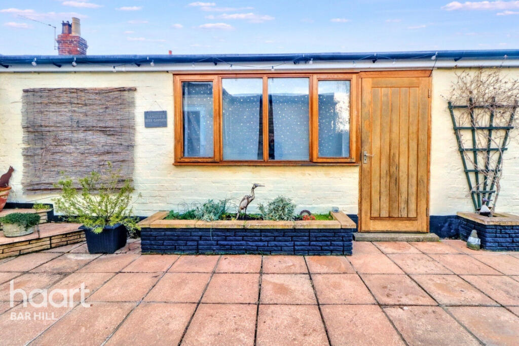 Additional image 19 of High Street, Swavesy.