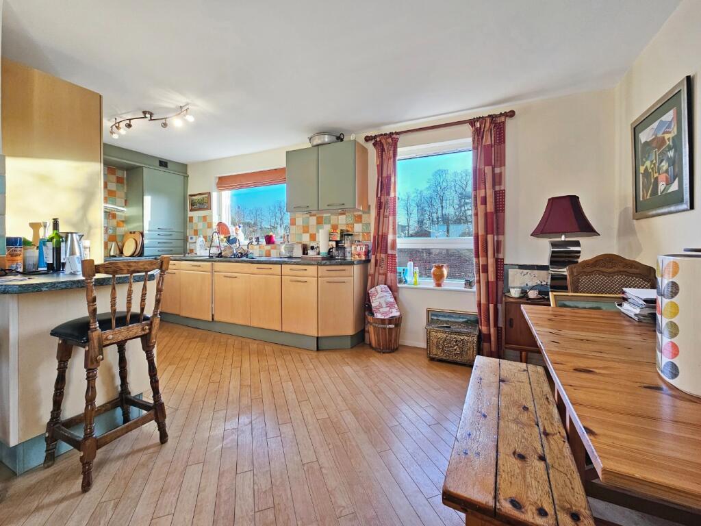 Additional image 6 of Larchfield, Gough Way