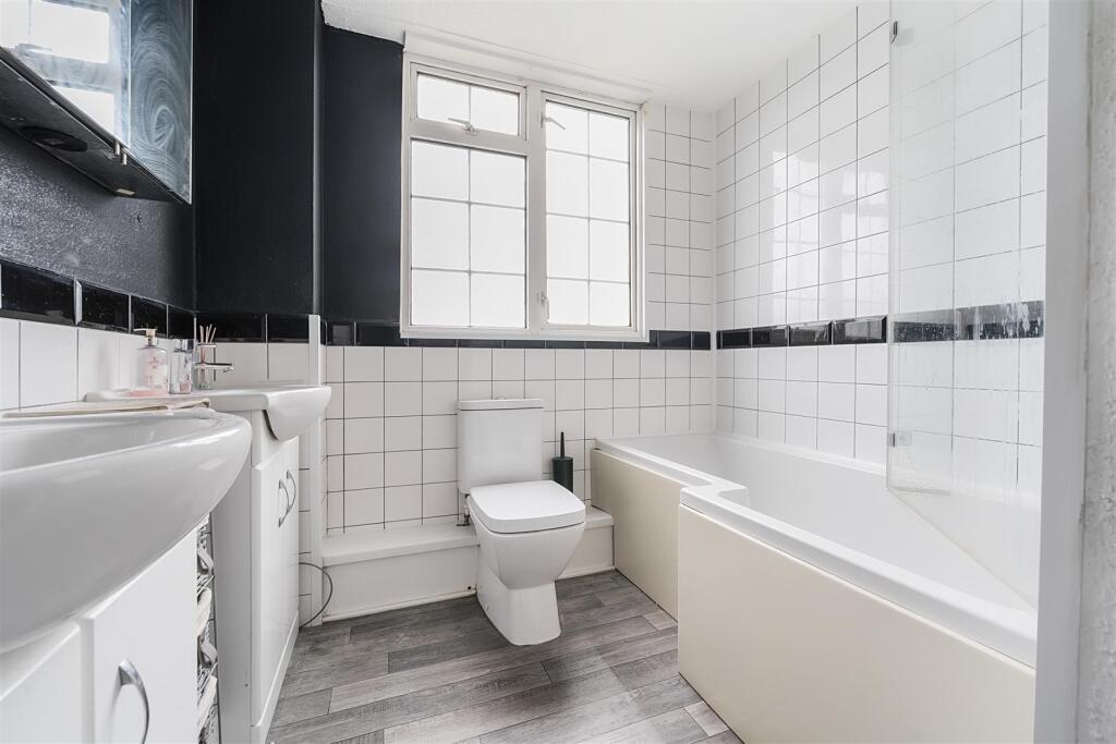 Additional image 9 of Ashacre Lane, Worthing, BN13 2DH