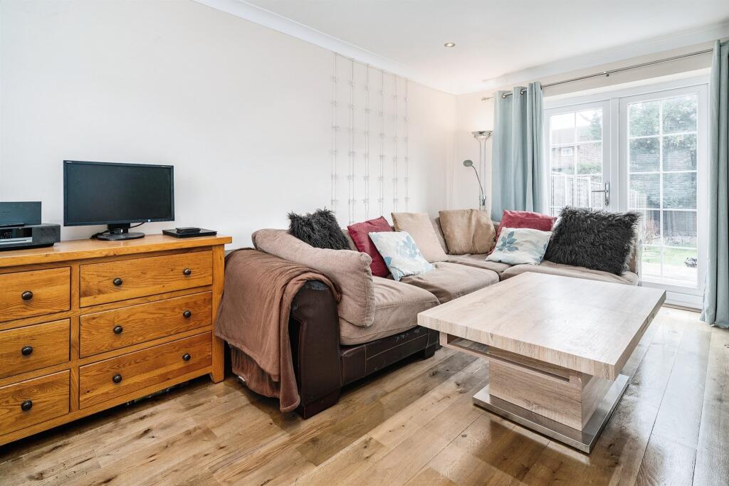 Additional image 16 of Burgundy Croft, Welwyn Garden City