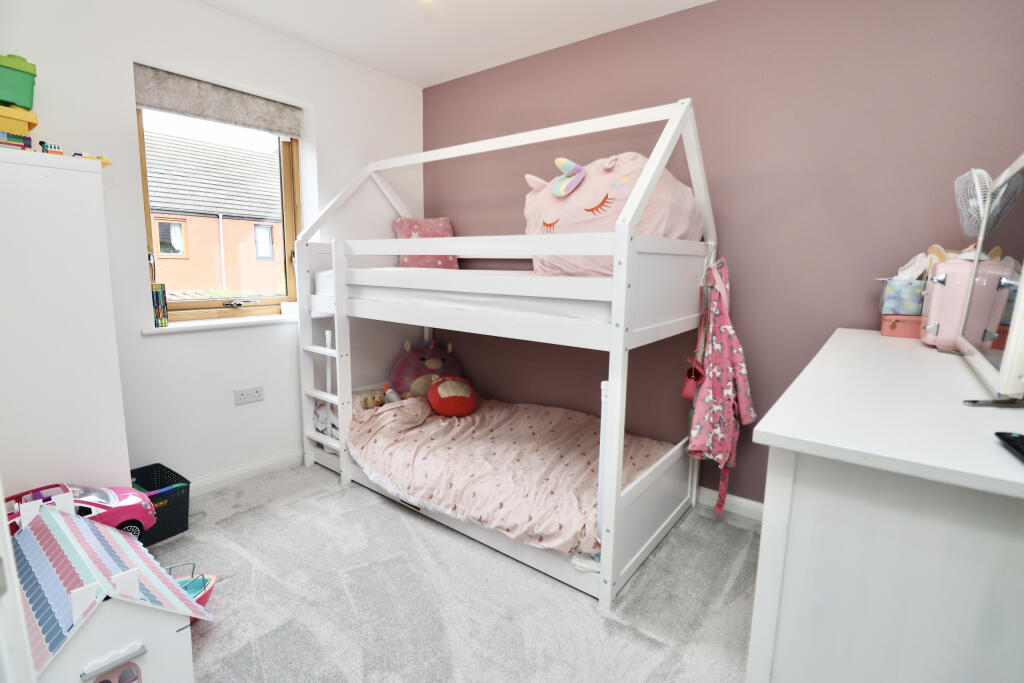 Additional image 8 of Curator Rise, Street