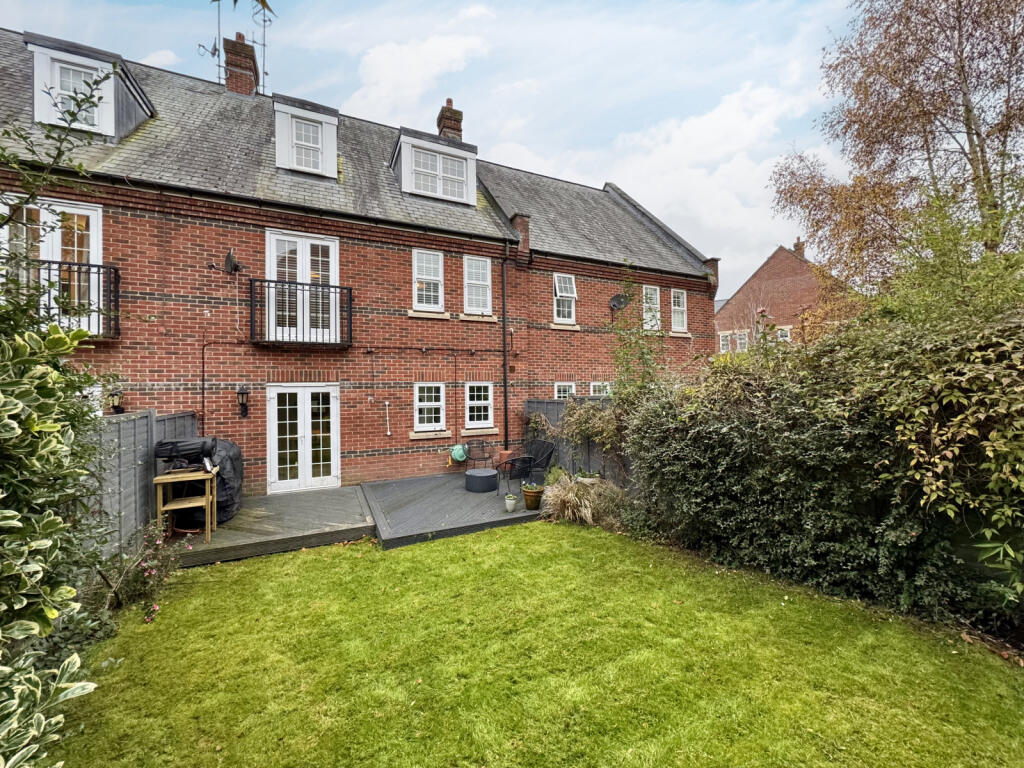 Additional image 27 of Azalea Close, Napsbury Park, St. Albans