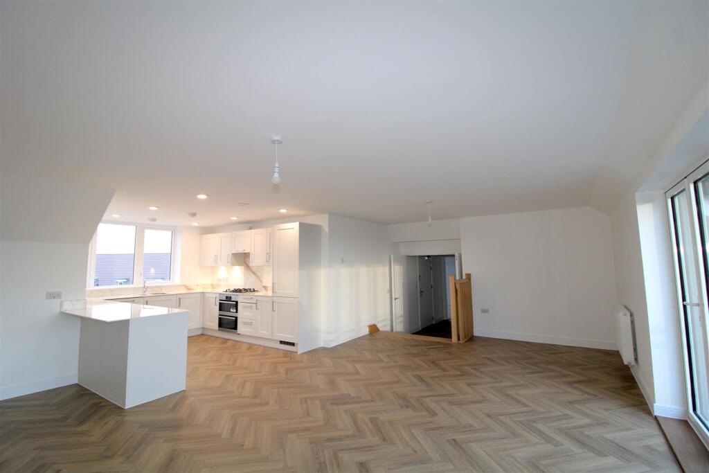 Additional image 4 of 3 Newlands Place, Seaford