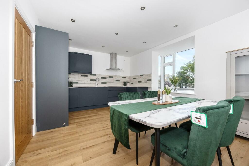 Additional image 22 of Mile Oak Road, Portslade, Brighton