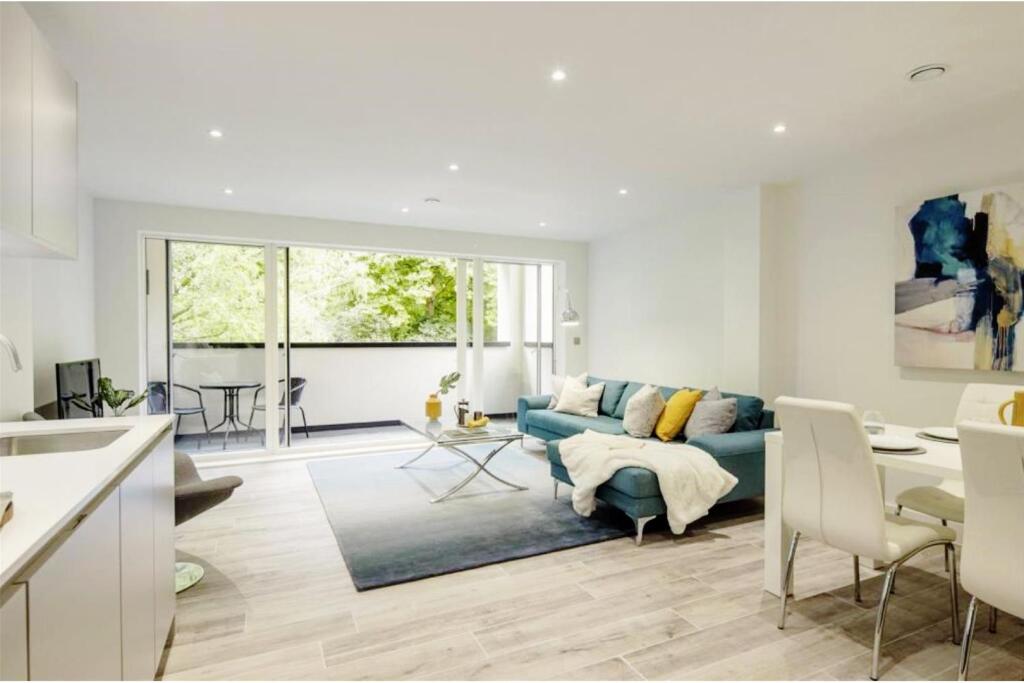 Additional image 6 of 34 Madingley Road, Cambridge, CB3