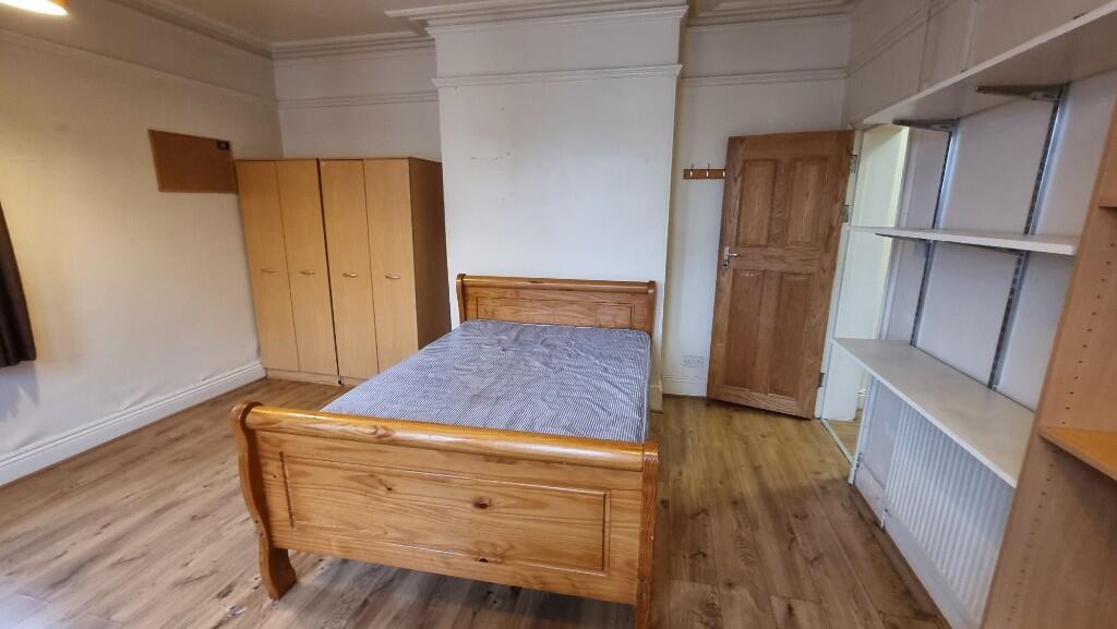 Additional image 3 of Gleave Road, Birmingham, B29