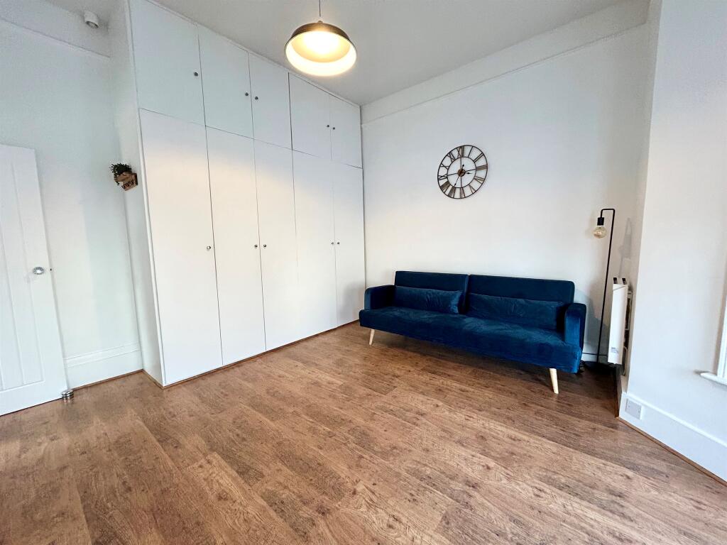 Additional image 4 of Hove Park Villas, Hove