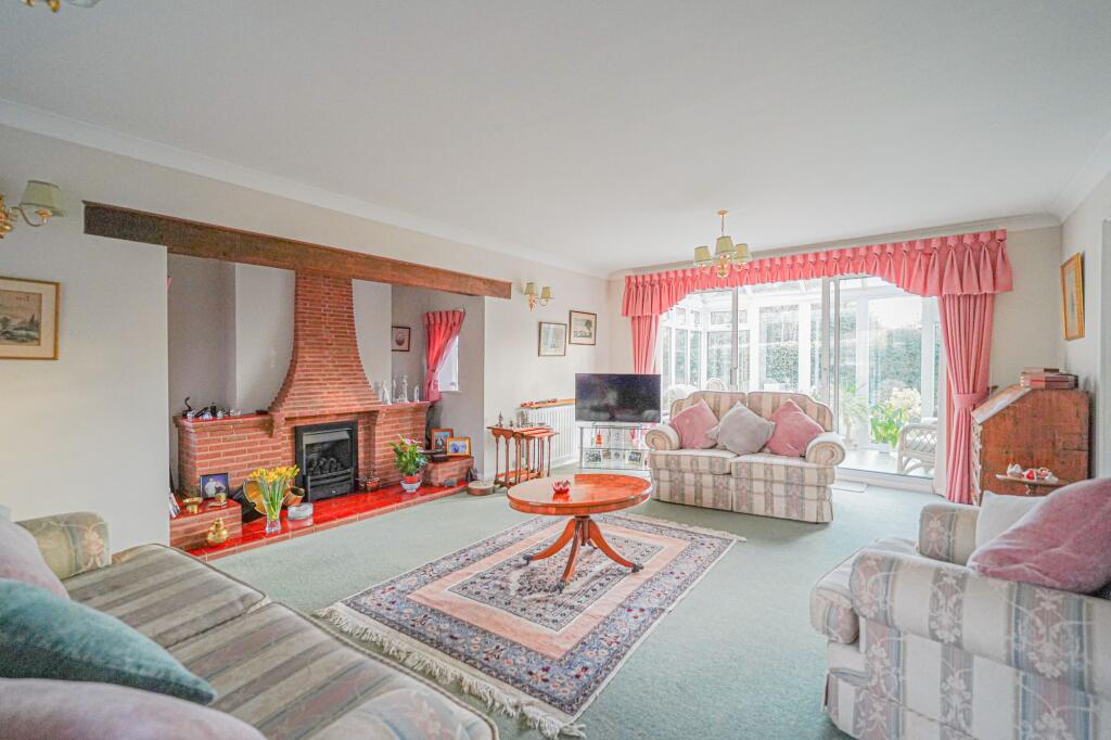 Additional image 5 of Beconsfield Close, Dorridge, B93