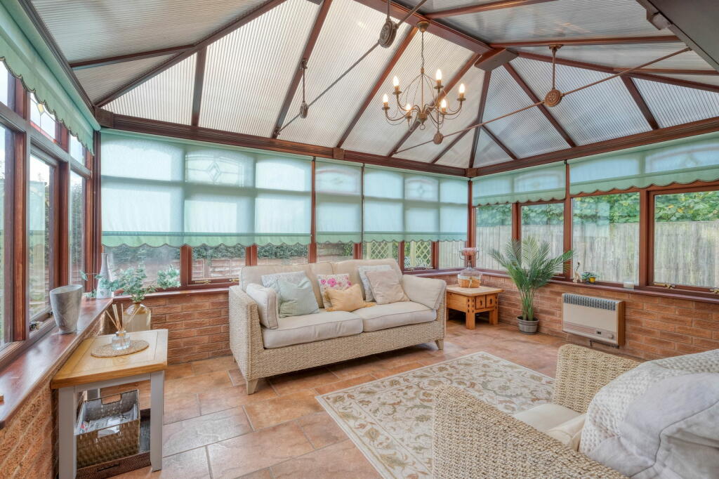 Additional image 6 of Deanscroft Drive, Lickey End, Bromsgrove, B60 1GH