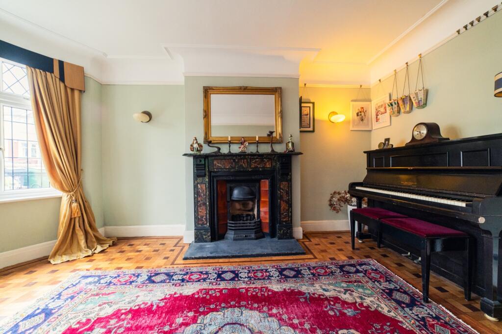 Additional image 5 of Earl's Court Road, Penylan