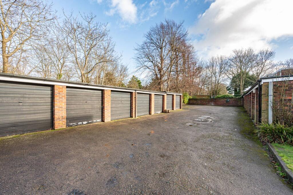 Additional image 13 of Albemarle Road, Beckenham, BR3