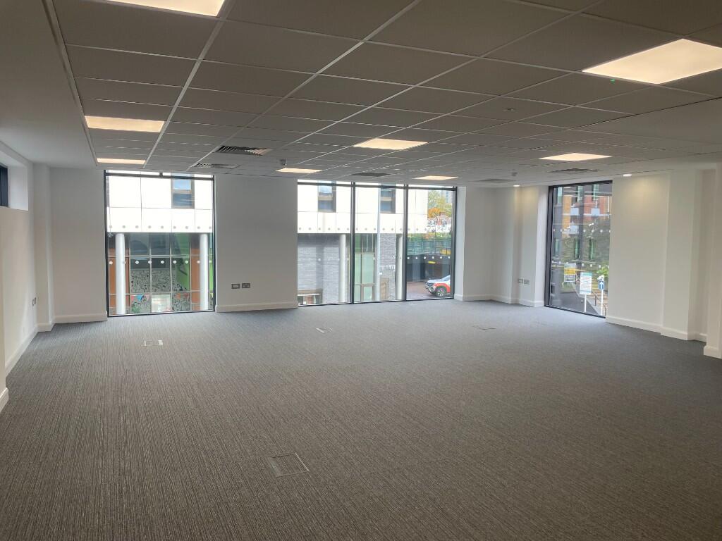 Additional image 7 of 14 St. Andrews Crescent, Cardiff CF10 3DD