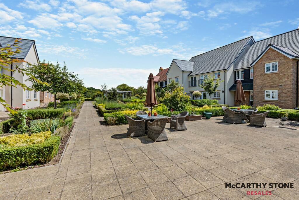 Additional image 21 of Roslyn Court, Lisle Lane, Ely, Cambridgeshire, CB7 4FA