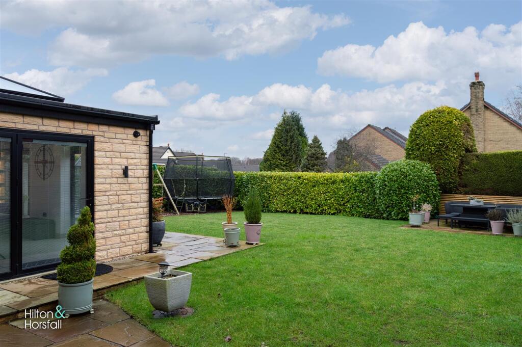 Additional image 33 of Clover Crescent, Burnley